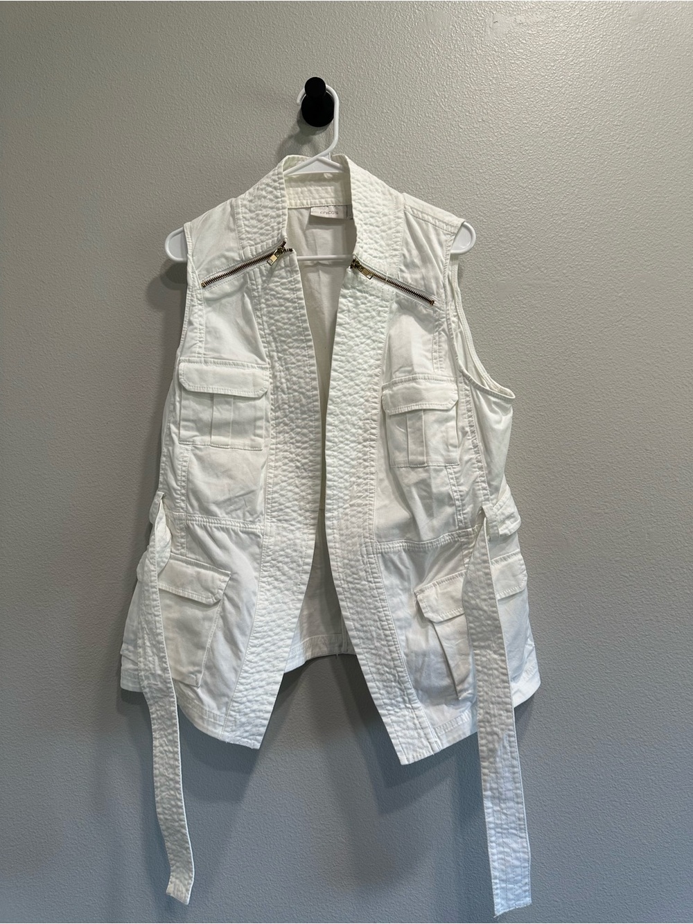 Chico’s size 2-large white open front vest,cotton and spandex